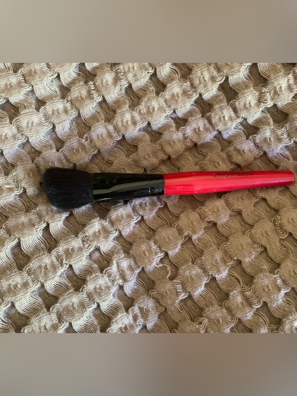 Smashbox Red and Black Powder/Blush Brush